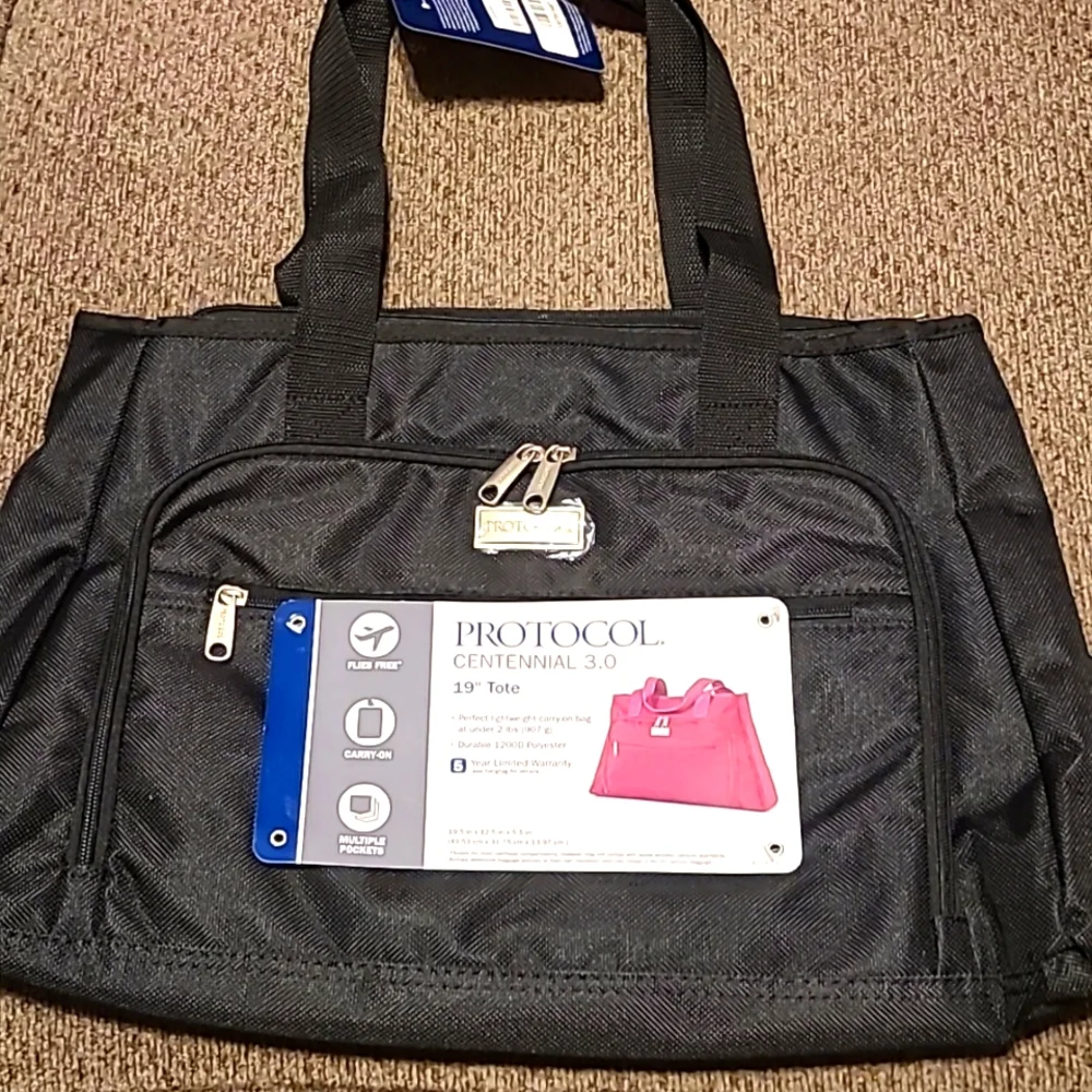 PROTOCOL BRAND 19" BLACK TOTE CARRY ON COMPUTER LAPTOP BAG - Picture 1 of 11